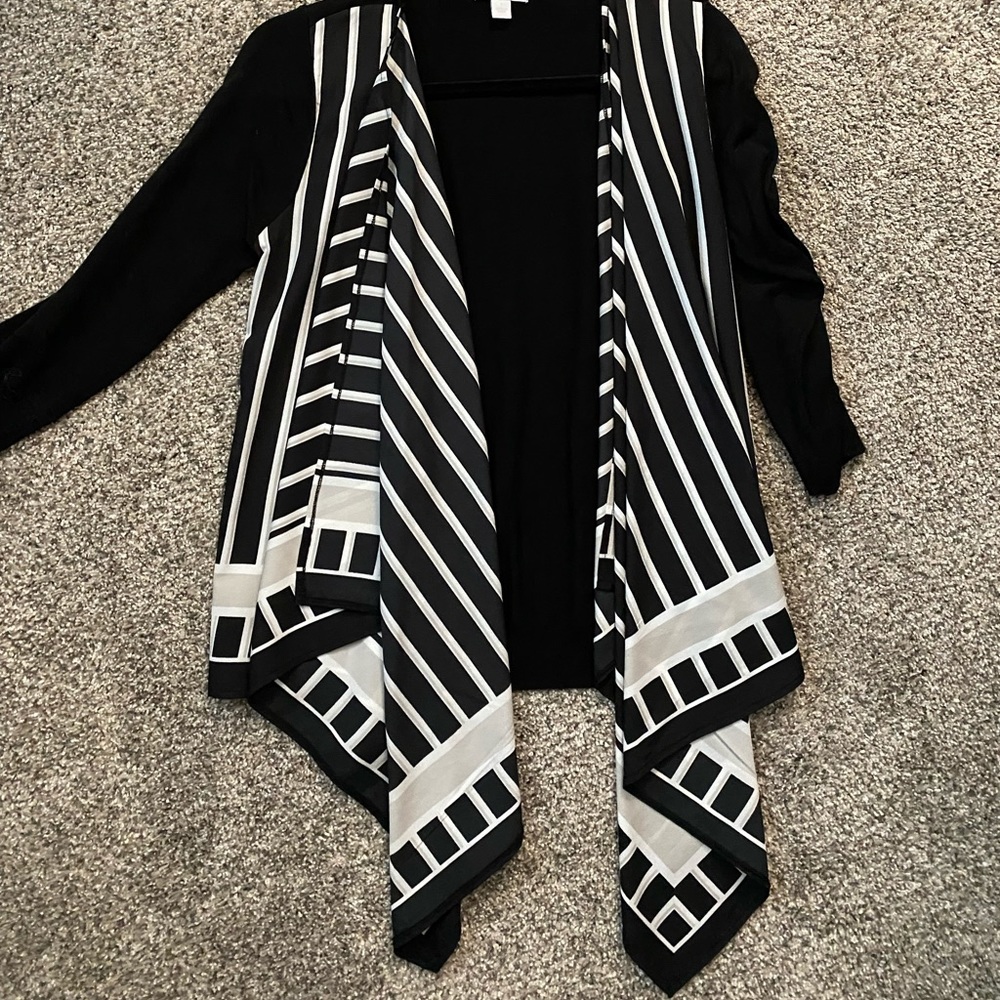 NY&Co open-front sweater